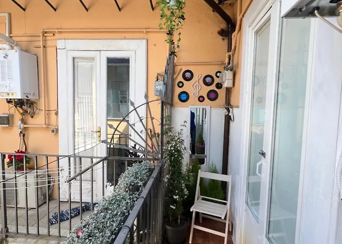 Domus Isidis Bed & Breakfast